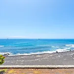 Neptuno Ocean View, Line With Pool Appartement