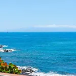 Neptuno Ocean View, Line With Pool Lägenhet Puerto de Santiago (Tenerife)